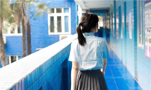 乌伊岭如何找到一个可以帮助我生孩子的女人？