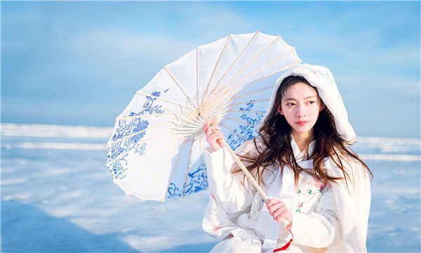 乌伊岭试管代怀生子多少钱一个？助孕之路的费用分析与方案选择
